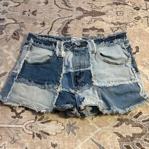 Rue 21 patchwork Jean shorts size 3 shortie shorts  Y2K